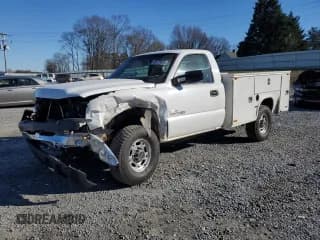✅ 2007 Chevrolet Silverado 2500HD Work Truck • VIN: 1GCHK24D47E109449 • Лот: 46075665. Опубликован ранее на Copart с пробегом 318 211 миль. Бесплатный доступ к архиву аукционных продаж из США и подробный отчёт об истории автомобиля на DreamBid. Изображение 1.