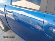 ✅ 2009 Dodge 1500 TRX • VIN: 1D3HB13P89S782116 • Lot: 41388667. Wystawiony na IAAI z przebiegiem 260 188 mil. Bezpłatny archiwum sprzedaży aukcyjnych z USA i szczegółowy raport historii pojazdu na DreamBid. Zdjęcie 6.