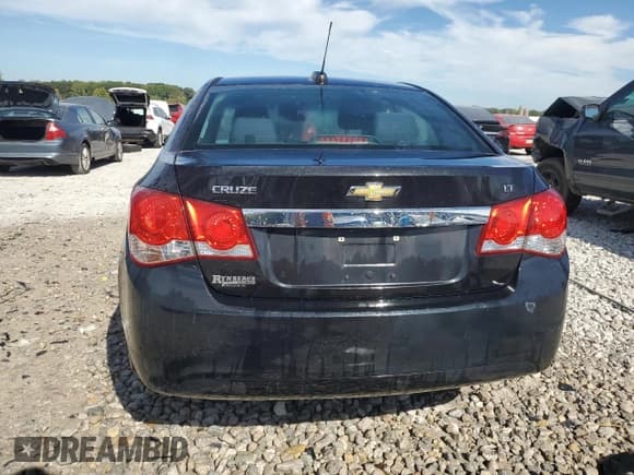 ✅ 2016 Chevrolet Cruze LT • VIN: 1G1PE5SB4G7178872 • Lot: 84548785. Listed on Copart with 118,230 mi. Free auction sales archive from the USA and detailed vehicle history report at DreamBid. Image 6.