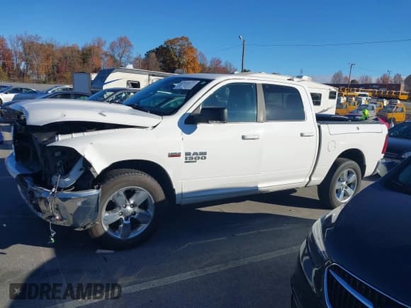 ✅ 2019 Ram 1500 SLT • VIN: 1C6RR7LT8KS524829 • Lot: 43660679. Listed on IAAI with 259,873 mi. Free auction sales archive from the USA and detailed vehicle history report at DreamBid. Image 14.