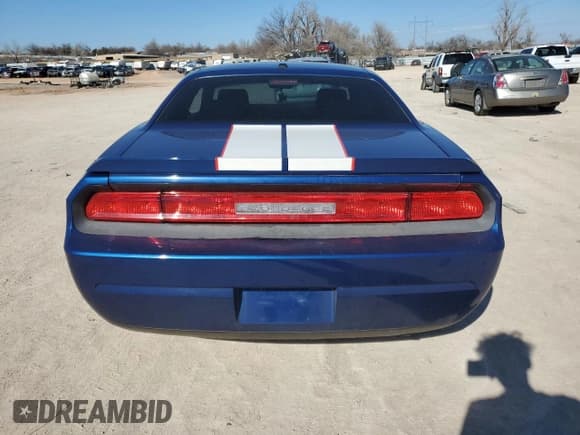 ✅ 2010 Dodge Challenger SE • VIN: 2B3CJ4DV0AH240705 • Lot: 40007034. Wystawiony na Copart z przebiegiem 132 475 mil. Bezpłatny archiwum sprzedaży aukcyjnych z USA i szczegółowy raport historii pojazdu na DreamBid. Zdjęcie 6.