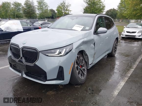 ✅ 2025 BMW X3 30 xDrive • VIN: 5UX53GP03S9Y68602 • Lot: 43287855. Listed on IAAI with 6,827 mi. Free auction sales archive from the USA and detailed vehicle history report at DreamBid. Image 2.
