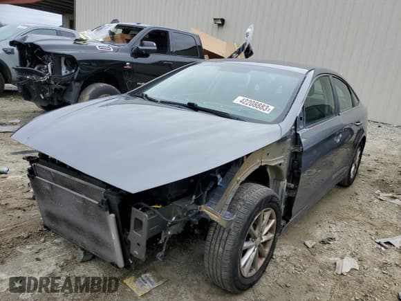 ✅ 2019 Hyundai Sonata SE • VIN: 5NPE24AF8KH740153 • Lot: 42208883. Listed on Copart with 63,597 mi. Free auction sales archive from the USA and detailed vehicle history report at DreamBid. Image 1.