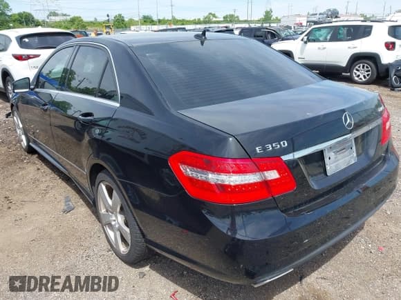 ✅ 2010 Mercedes-Benz E 350 Luxury • VIN: WDDHF8HBXAA053019 • Lot: 42290634. Listed on IAAI with 162,948 mi. Free auction sales archive from the USA and detailed vehicle history report at DreamBid. Image 3.