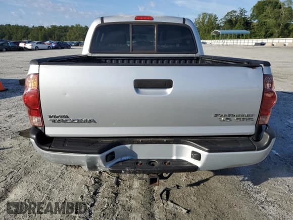 ✅ 2005 Toyota Tacoma PreRunner • VIN: 5TEJU62NX5Z139354 • Лот: 69753355. Опубликован ранее на Copart с пробегом 270 711 миль. Бесплатный доступ к архиву аукционных продаж из США и подробный отчёт об истории автомобиля на DreamBid. Изображение 6.