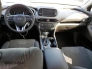 ✅ 2020 Hyundai Santa Fe SE • VIN: 5NMS23AD9LH283816 • Lot: 40434453. Wystawiony na Copart z przebiegiem 63 073 mil. Bezpłatny archiwum sprzedaży aukcyjnych z USA i szczegółowy raport historii pojazdu na DreamBid. Zdjęcie 8.