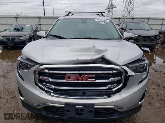 ✅ 2020 GMC Terrain SLT • VIN: 3GKALVEXXLL228680 • Lot: 41473725. Wystawiony na Copart z przebiegiem 26 269 mil. Bezpłatny archiwum sprzedaży aukcyjnych z USA i szczegółowy raport historii pojazdu na DreamBid. Zdjęcie 5.