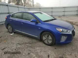 2020 Hyundai Ioniq SE с VIN KMHC75LC1LU235074, выставлен на аукционе Copart как лот 77610464 с пробегом 85 150 миль миль и Списание • Salvage title. История ставок и продаж доступна на DreamBid. Изображение 4.