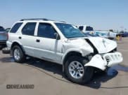 ✅ 2002 Isuzu Rodeo S • VIN: 4S2CK58W824330756 • Lot: 42738317. Wystawiony na IAAI z przebiegiem 190 829 mil. Bezpłatny archiwum sprzedaży aukcyjnych z USA i szczegółowy raport historii pojazdu na DreamBid. Zdjęcie 1.