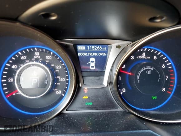 ✅ 2013 Hyundai Genesis Coupe 2.0T • VIN: KMHHT6KD3DU106398 • Lot: 61728265. Wystawiony na Copart z przebiegiem 115 266 mil. Bezpłatny archiwum sprzedaży aukcyjnych z USA i szczegółowy raport historii pojazdu na DreamBid. Zdjęcie 9.