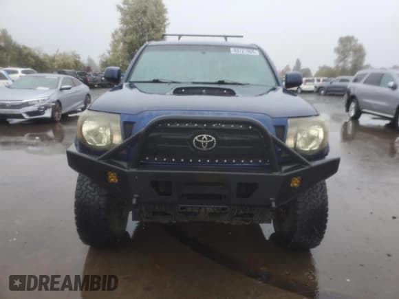 ✅ 2008 Toyota Tacoma • VIN: 5TEUU42N98Z535880 • Lot: 89721905. Wystawiony na Copart z przebiegiem 158 220 mil. Bezpłatny archiwum sprzedaży aukcyjnych z USA i szczegółowy raport historii pojazdu na DreamBid. Zdjęcie 5.
