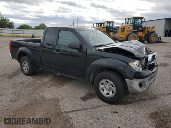 2015 Nissan Frontier S z VIN 1N6BD0CT4FN705394, wystawiony jako Copart lot #82376805 z przebiegiem 113 393 mil mil oraz Szkoda całkowita • Salvage title. Historia ofert i sprzedaży dostępna na DreamBid. Obrazek 4.