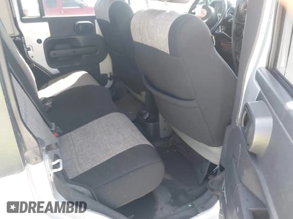 ✅ 2008 Jeep Wrangler Unlimited Rubicon • VIN: 1J4GA691X8L555097 • Лот: 41889319. Опубликован ранее на IAAI с пробегом 166 882 миль. Бесплатный доступ к архиву аукционных продаж из США и подробный отчёт об истории автомобиля на DreamBid. Изображение 8.