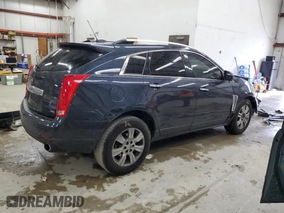 ✅ 2016 Cadillac SRX Luxury Collection • VIN: 3GYFNBE38GS518218 • Lot: 57445905. Wystawiony na Copart z przebiegiem 120 239 mil. Bezpłatny archiwum sprzedaży aukcyjnych z USA i szczegółowy raport historii pojazdu na DreamBid. Zdjęcie 3.