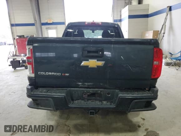 ✅ 2017 Chevrolet Colorado 4WD WT • VIN: 1GCHTBEN0H1266005 • Лот: 85418265. Опубликован ранее на Copart с пробегом 215 090 миль. Бесплатный доступ к архиву аукционных продаж из США и подробный отчёт об истории автомобиля на DreamBid. Изображение 6.