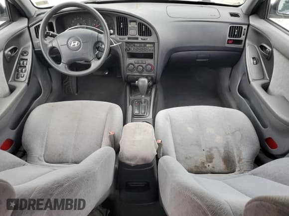 ✅ 2005 Hyundai Elantra GLS • VIN: KMHDN46D05U182069 • Lot: 67532625. Wystawiony na Copart z przebiegiem 147 448 mil. Bezpłatny archiwum sprzedaży aukcyjnych z USA i szczegółowy raport historii pojazdu na DreamBid. Zdjęcie 8.