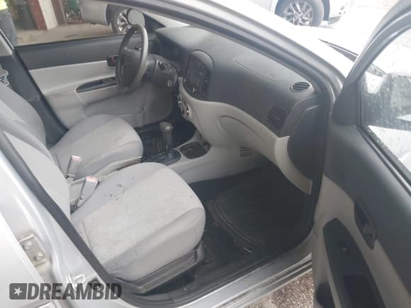 ✅ 2009 Hyundai Accent Auto GLS • VIN: KMHCN46C99U349778 • Лот: 41871523. Опубликован ранее на IAAI с пробегом 140 012 миль. Бесплатный доступ к архиву аукционных продаж из США и подробный отчёт об истории автомобиля на DreamBid. Изображение 5.