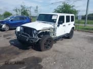 ✅ 2017 Jeep Wrangler Unlimited Sahara • VIN: 1C4BJWEG9HL708837 • Lot: 42288359. Wystawiony na IAAI z przebiegiem 64 932 mil. Bezpłatny archiwum sprzedaży aukcyjnych z USA i szczegółowy raport historii pojazdu na DreamBid. Zdjęcie 18.