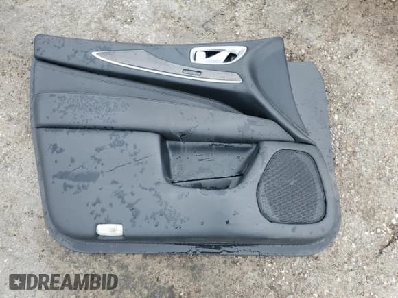 ✅ 2020 Infiniti QX60 Luxe • VIN: 5N1DL0MN0LC501693 • Lot: 93124405. Wystawiony na Copart z przebiegiem 74 517 mil. Bezpłatny archiwum sprzedaży aukcyjnych z USA i szczegółowy raport historii pojazdu na DreamBid. Zdjęcie 13.