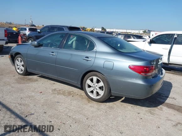 ✅ 2005 Lexus ES 350 • VIN: JTHBA30G155069616 • Lot: 42093544. Listed on IAAI with 291,157 mi. Free auction sales archive from the USA and detailed vehicle history report at DreamBid. Image 3.