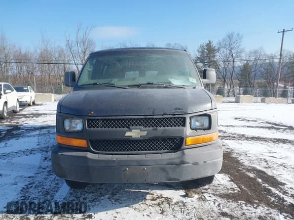 ✅ 2014 Chevrolet Express Cargo • VIN: 1GCWGGBA5E1205786 • Lot: 41339085. Listed on IAAI with 201,460 mi. Free auction sales archive from the USA and detailed vehicle history report at DreamBid. Image 12.