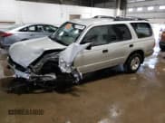 ✅ 1998 Toyota 4Runner • VIN: JT3HM84R8W0025952 • Лот: 73246764. Опубликован ранее на Copart с пробегом 97 423 миль. Бесплатный доступ к архиву аукционных продаж из США и подробный отчёт об истории автомобиля на DreamBid. Изображение 1.