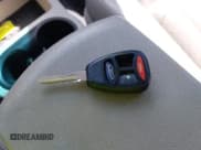 ✅ 2006 Dodge Durango Limited • VIN: 1D8HB58256F157725 • Lot: 42646331. Wystawiony na IAAI z przebiegiem 172 887 mil. Bezpłatny archiwum sprzedaży aukcyjnych z USA i szczegółowy raport historii pojazdu na DreamBid. Zdjęcie 11.