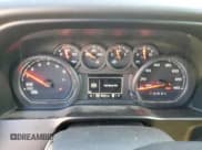 ✅ 2020 Chevrolet Silverado 1500 Custom • VIN: 3GCPYBEK6LG372651 • Lot: 76187194. Wystawiony na Copart z przebiegiem 48 221 mil. Bezpłatny archiwum sprzedaży aukcyjnych z USA i szczegółowy raport historii pojazdu na DreamBid. Zdjęcie 9.