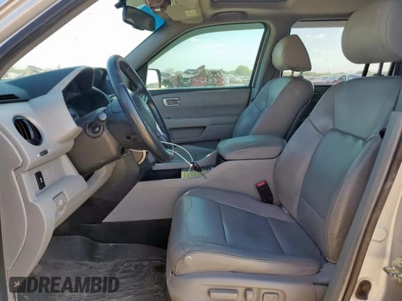 ✅ 2015 Honda Pilot EX-L • VIN: 5FNYF3H52FB034194 • Лот: 81980685. Опубликован ранее на Copart с пробегом 137 483 миль. Бесплатный доступ к архиву аукционных продаж из США и подробный отчёт об истории автомобиля на DreamBid. Изображение 7.