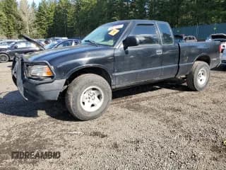 ✅ 1998 Isuzu Hombre XS • VIN: 1GGDT19X8W8653084 • Lot: 48073445. Wystawiony na Copart z przebiegiem Nie podano. Bezpłatny archiwum sprzedaży aukcyjnych z USA i szczegółowy raport historii pojazdu na DreamBid. Zdjęcie 1.