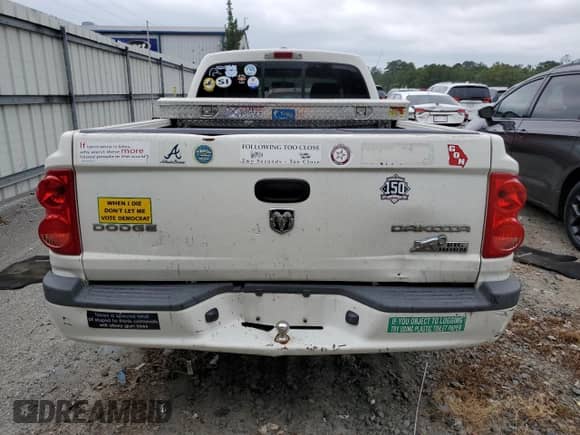 2009 Dodge Dakota Bighorn/Lonestar z VIN 1D7HE32K09S807503, wystawiony jako Copart lot #71681745 z przebiegiem 83 744 mil mil oraz Szkoda całkowita • Salvage title. Historia ofert i sprzedaży dostępna na DreamBid. Obrazek 6.