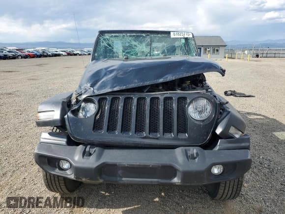 ✅ 2020 Jeep Wrangler Unlimited Freedom • VIN: 1C4HJXDN8LW279875 • Lot: 61825715. Listed on Copart with 104,776 mi. Free auction sales archive from the USA and detailed vehicle history report at DreamBid. Image 5.