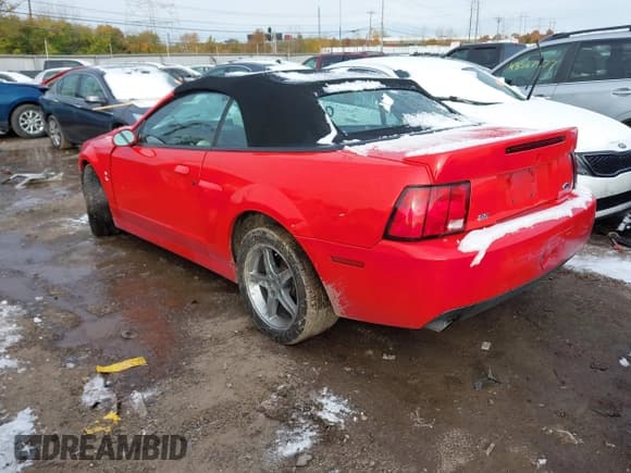 ✅ 2003 Ford Mustang SVT Cobra • VIN: 1FAFP49Y93F443647 • Lot: 43658707. Wystawiony na IAAI z przebiegiem 146 670 mil. Bezpłatny archiwum sprzedaży aukcyjnych z USA i szczegółowy raport historii pojazdu na DreamBid. Zdjęcie 3.