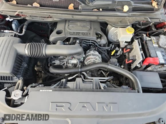 ✅ 2019 Ram 1500 Big Horn • VIN: 1C6SRFFT2KN622597 • Lot: 90007875. Listed on Copart with 121,377 mi. Free auction sales archive from the USA and detailed vehicle history report at DreamBid. Image 11.
