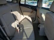 ✅ 2006 Saturn VUE • VIN: 5GZCZ53476S807478 • Lot: 63708555. Wystawiony na Copart z przebiegiem 157 116 mil. Bezpłatny archiwum sprzedaży aukcyjnych z USA i szczegółowy raport historii pojazdu na DreamBid. Zdjęcie 10.