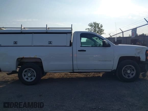 ✅ 2014 Chevrolet Silverado 1500 Work Truck • VIN: 1GCNCPEH2EZ380403 • Лот: 43257822. Опубликован ранее на IAAI с пробегом 169 115 миль. Бесплатный доступ к архиву аукционных продаж из США и подробный отчёт об истории автомобиля на DreamBid. Изображение 13.