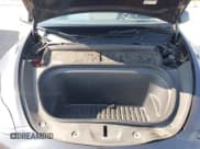 ✅ 2024 Tesla Model Y Performance • VIN: 7SAYGDEF8RF020386 • Lot: 42668591. Wystawiony na IAAI z przebiegiem 33 393 mil. Bezpłatny archiwum sprzedaży aukcyjnych z USA i szczegółowy raport historii pojazdu na DreamBid. Zdjęcie 10.