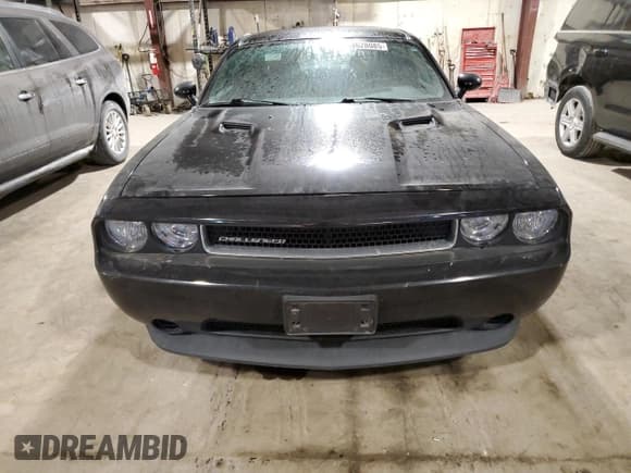 ✅ 2013 Dodge Challenger SXT • VIN: 2C3CDYAG2DH607146 • Lot: 88628085. Wystawiony na Copart z przebiegiem 84 163 mil. Bezpłatny archiwum sprzedaży aukcyjnych z USA i szczegółowy raport historii pojazdu na DreamBid. Zdjęcie 5.