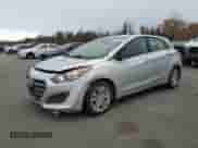 2016 Hyundai Elantra z VIN KMHD35LH1GU287449, wystawiony jako Copart lot #90345745 z przebiegiem 59 470 mil mil oraz Czysty tytuł • Clean title. Historia ofert i sprzedaży dostępna na DreamBid. Obrazek 1.