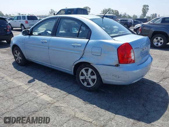 ✅ 2011 Hyundai Accent GLS • VIN: KMHCN4AC5BU620770 • Лот: 42086165. Опубликован ранее на IAAI с пробегом 233 404 миль. Бесплатный доступ к архиву аукционных продаж из США и подробный отчёт об истории автомобиля на DreamBid. Изображение 3.