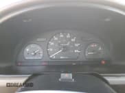 ✅ 1997 Chevrolet Metro • VIN: 2C1MR226XV6753048 • Лот: 74398314. Опубликован ранее на Copart с пробегом 178 088 миль. Бесплатный доступ к архиву аукционных продаж из США и подробный отчёт об истории автомобиля на DreamBid. Изображение 9.