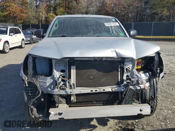 ✅ 2011 Toyota Tacoma • VIN: 3TMLU4EN8BM063649 • Lot: 91255795. Listed on Copart with 133,879 mi. Free auction sales archive from the USA and detailed vehicle history report at DreamBid. Image 5.