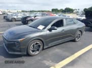 ✅ 2025 Kia K4 EX • VIN: 3KPFU4DE9SE110969 • Lot: 43622808. Wystawiony na IAAI z przebiegiem 4 397 mil. Bezpłatny archiwum sprzedaży aukcyjnych z USA i szczegółowy raport historii pojazdu na DreamBid. Zdjęcie 17.