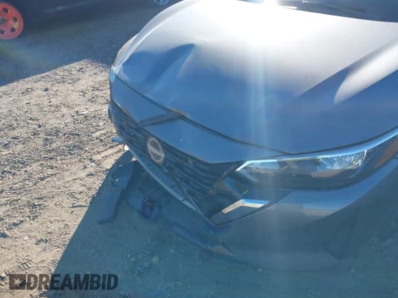 ✅ 2024 Nissan Sentra SV • VIN: 3N1AB8CV3RY359322 • Lot: 43536880. Wystawiony na IAAI z przebiegiem 19 250 mil. Bezpłatny archiwum sprzedaży aukcyjnych z USA i szczegółowy raport historii pojazdu na DreamBid. Zdjęcie 6.