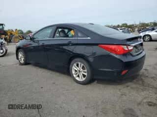 2014 Hyundai Sonata GLS with VIN 5NPEB4ACXEH946939, listed as a Copart auction lot 81109465 with 136,195 mi miles and Salvage title. Bid and sale history available at DreamBid. Image 2.