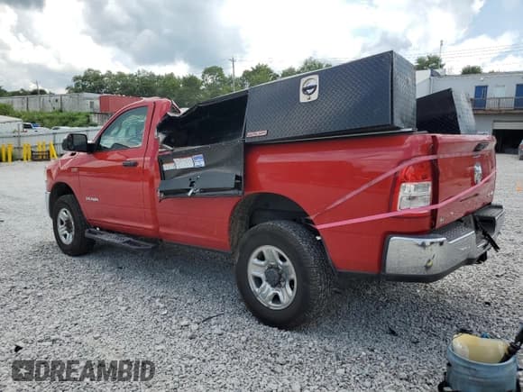 ✅ 2019 Ram 2500 Tradesman • VIN: 3C6MR5AJ9KG611663 • Лот: 67366005. Опубликован ранее на Copart с пробегом 111 487 миль. Бесплатный доступ к архиву аукционных продаж из США и подробный отчёт об истории автомобиля на DreamBid. Изображение 2.