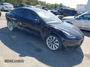 ✅ 2020 Tesla Model 3 Standard Range Plus • VIN: 5YJ3E1EA1LF615748 • Lot: 43481024. Wystawiony na IAAI z przebiegiem 123 021 mil. Bezpłatny archiwum sprzedaży aukcyjnych z USA i szczegółowy raport historii pojazdu na DreamBid. Zdjęcie 1.