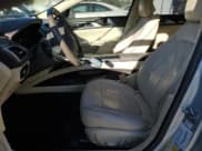 ✅ 2014 Lincoln MKZ Hybrid • VIN: 3LN6L2LUXER813280 • Лот: 83327564. Опубликован ранее на Copart с пробегом 42 998 миль. Бесплатный доступ к архиву аукционных продаж из США и подробный отчёт об истории автомобиля на DreamBid. Изображение 7.