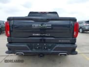✅ 2023 GMC Sierra 1500 Denali Ultimate • VIN: 1GTUUHEL6PZ295182 • Лот: 42497298. Опубликован ранее на IAAI с пробегом 18 401 миль. Бесплатный доступ к архиву аукционных продаж из США и подробный отчёт об истории автомобиля на DreamBid. Изображение 17.