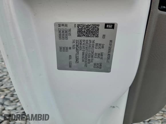 ✅ 2020 Chevrolet Express Cargo • VIN: 1GCWGAFP7L1126421 • Lot: 93704215. Wystawiony na Copart z przebiegiem 140 211 mil. Bezpłatny archiwum sprzedaży aukcyjnych z USA i szczegółowy raport historii pojazdu na DreamBid. Zdjęcie 13.